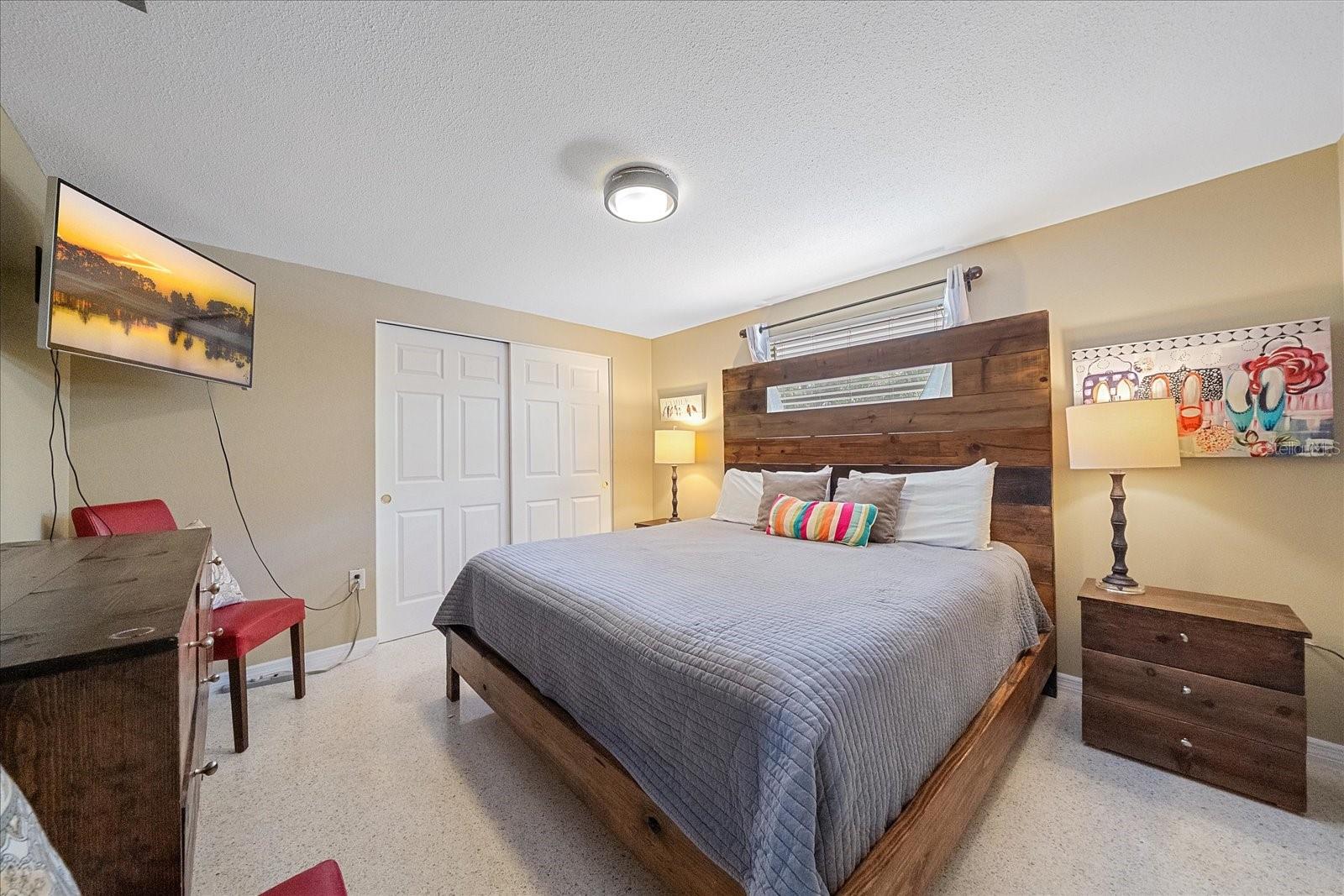 611 VENICE LN, SARASOTA, FL, 34242