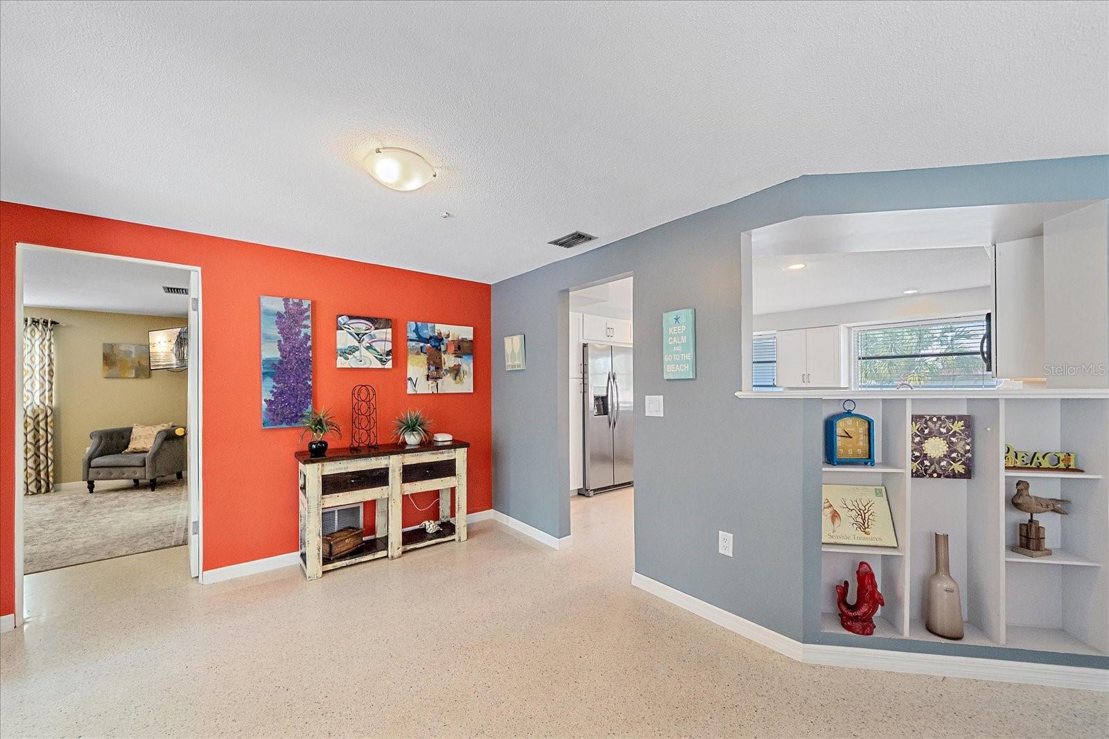 611 VENICE LN, SARASOTA, FL, 34242