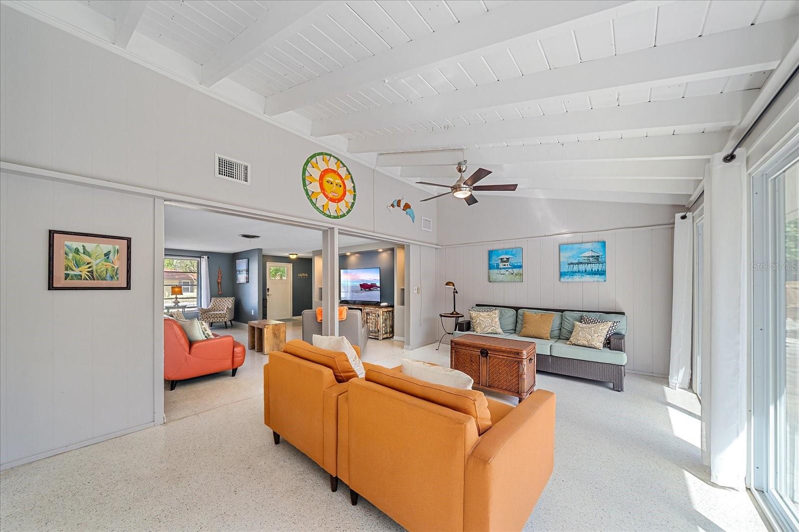 611 VENICE LN, SARASOTA, FL, 34242