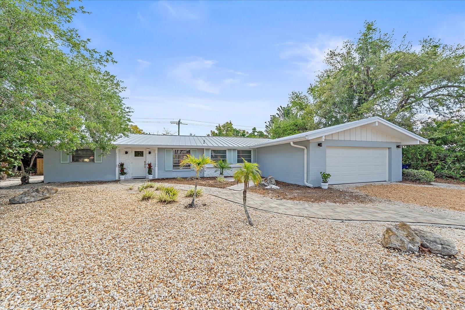 611 VENICE LN, SARASOTA, FL, 34242