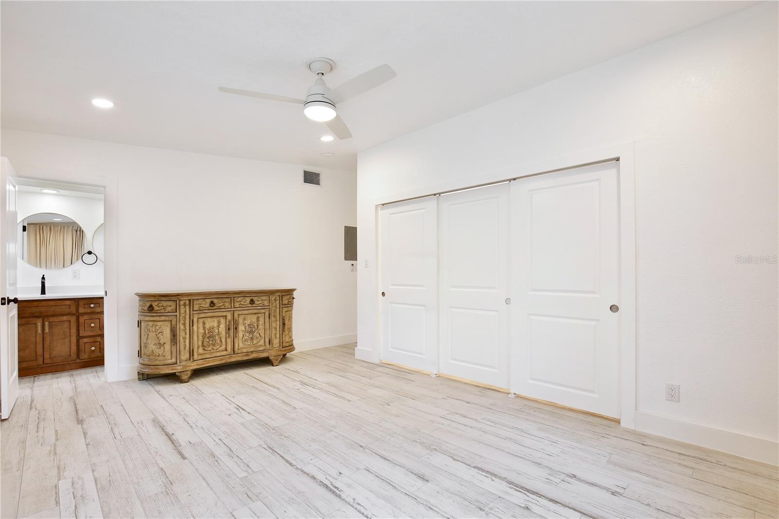116 N VIRGINIA AVE, SANFORD, FL, 32771