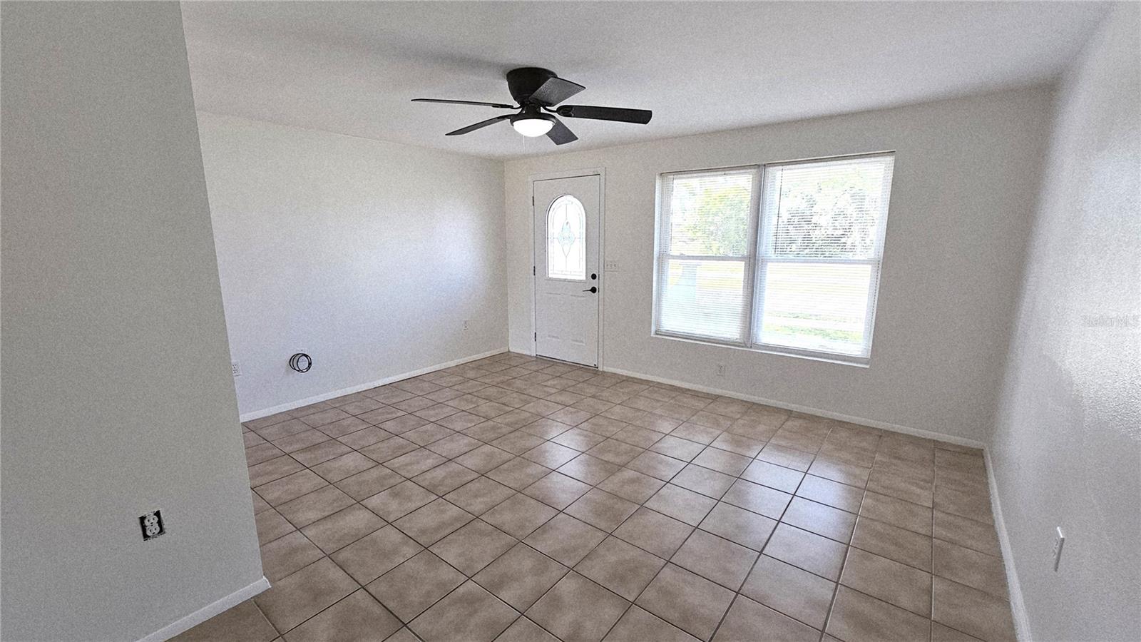 284 ROTONDA BLVD W, ROTONDA WEST, FL, 33947