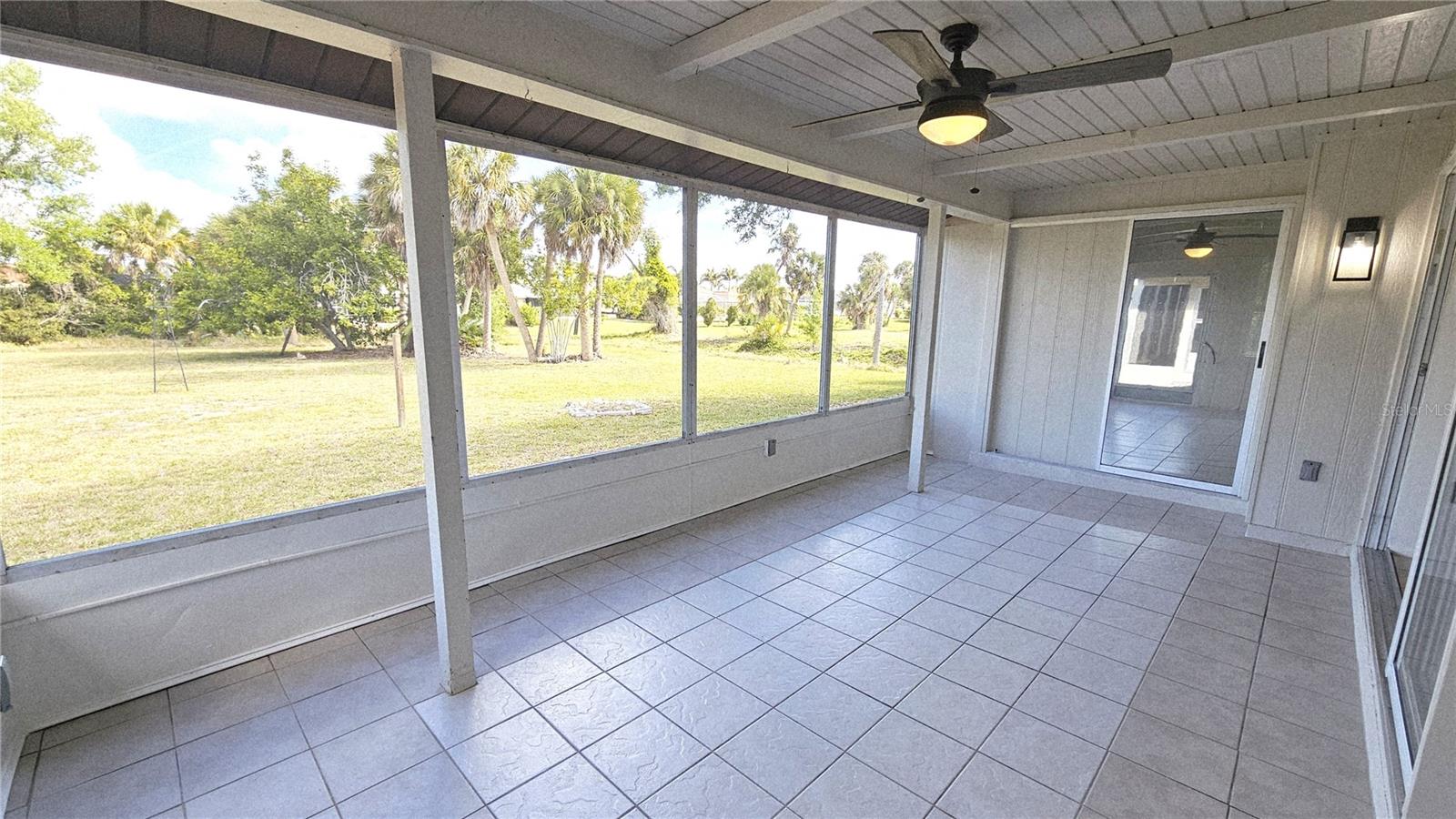 284 ROTONDA BLVD W, ROTONDA WEST, FL, 33947