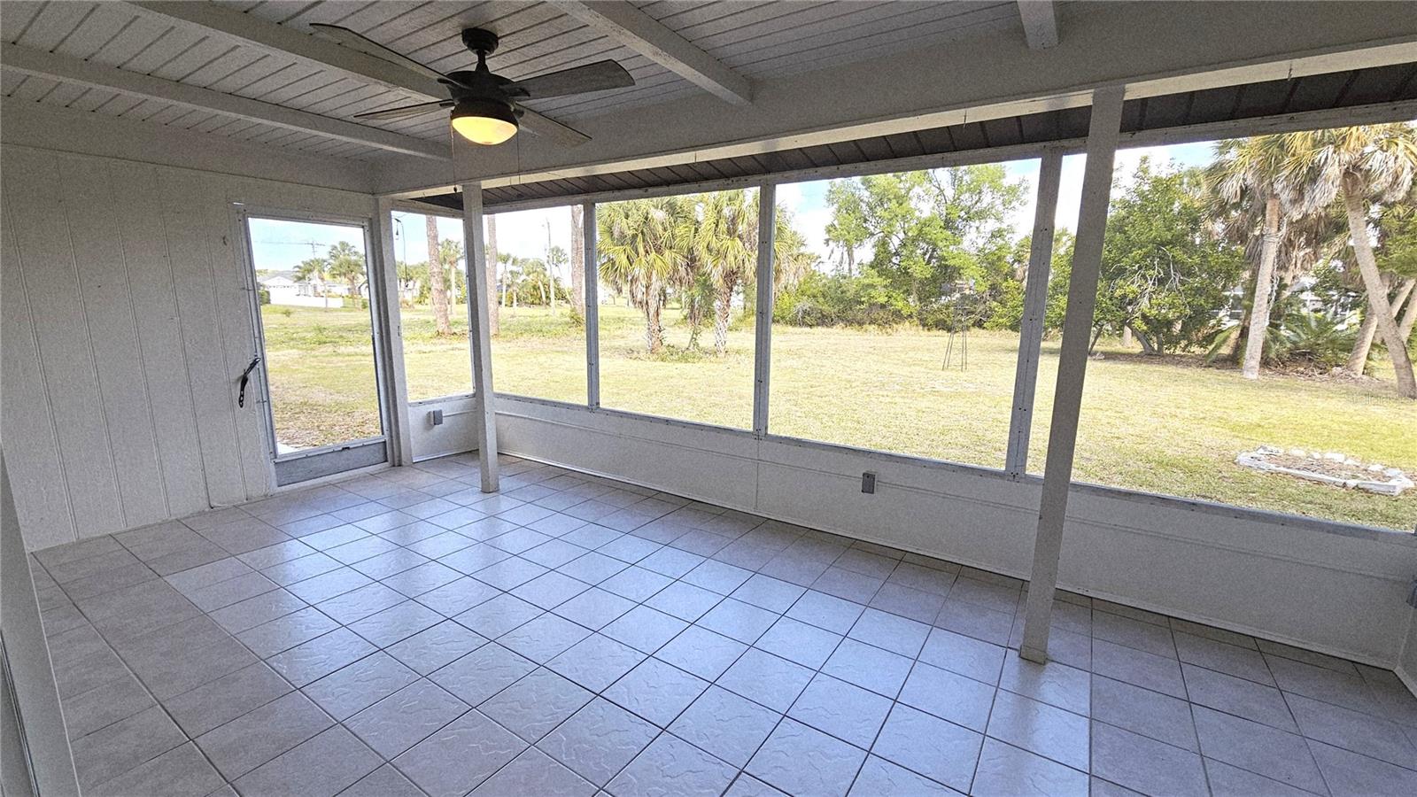 284 ROTONDA BLVD W, ROTONDA WEST, FL, 33947