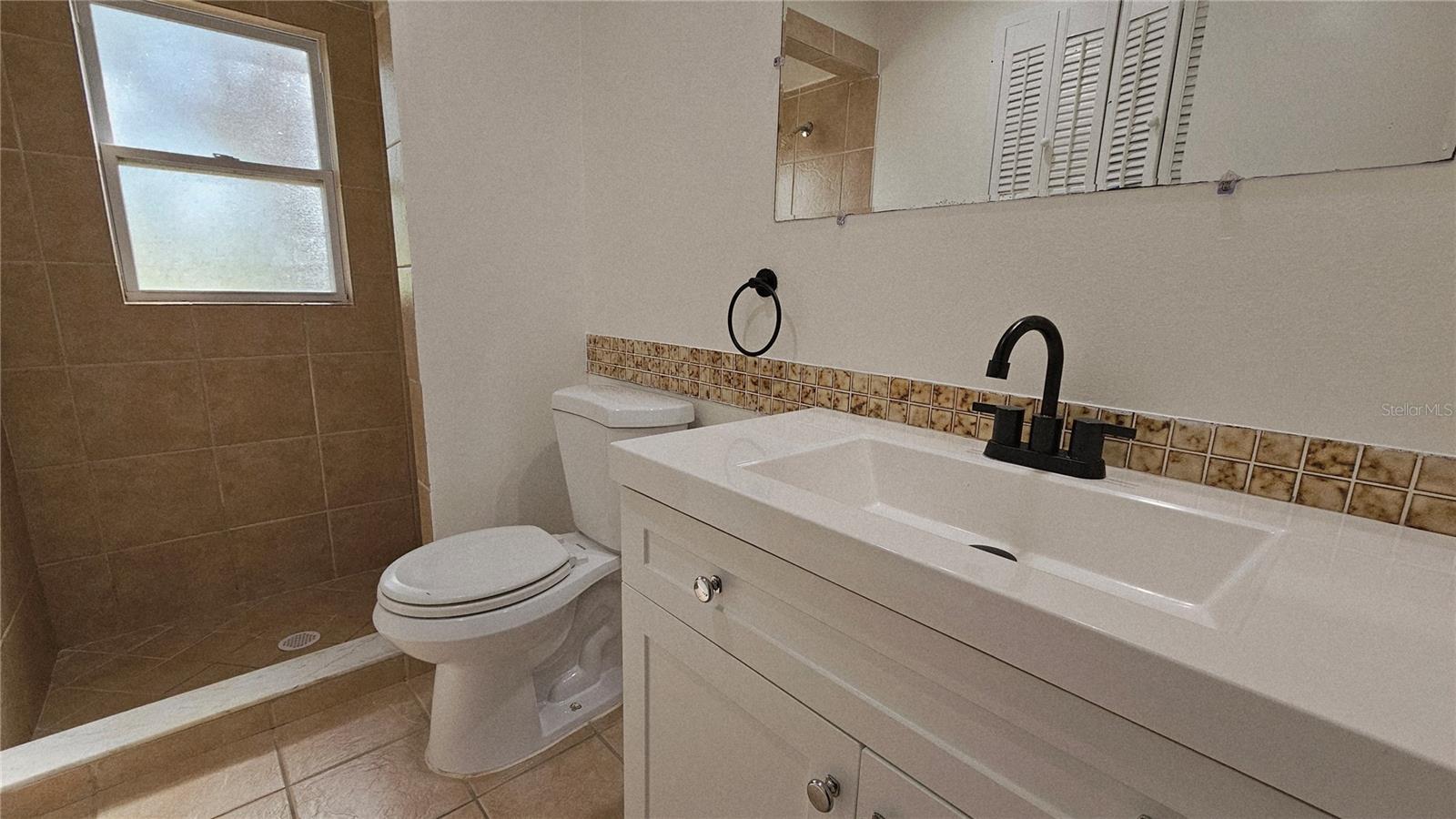 284 ROTONDA BLVD W, ROTONDA WEST, FL, 33947
