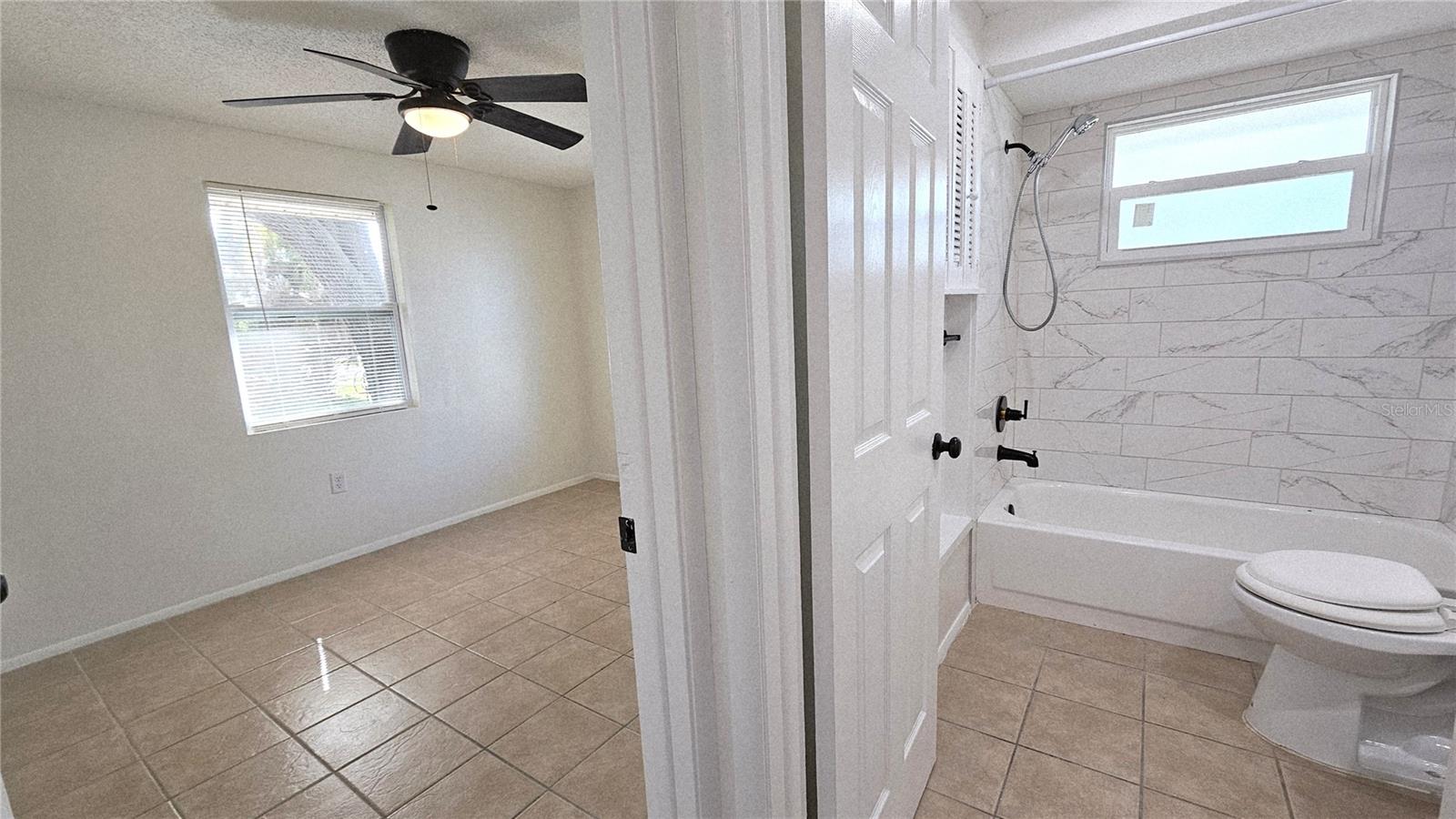 284 ROTONDA BLVD W, ROTONDA WEST, FL, 33947