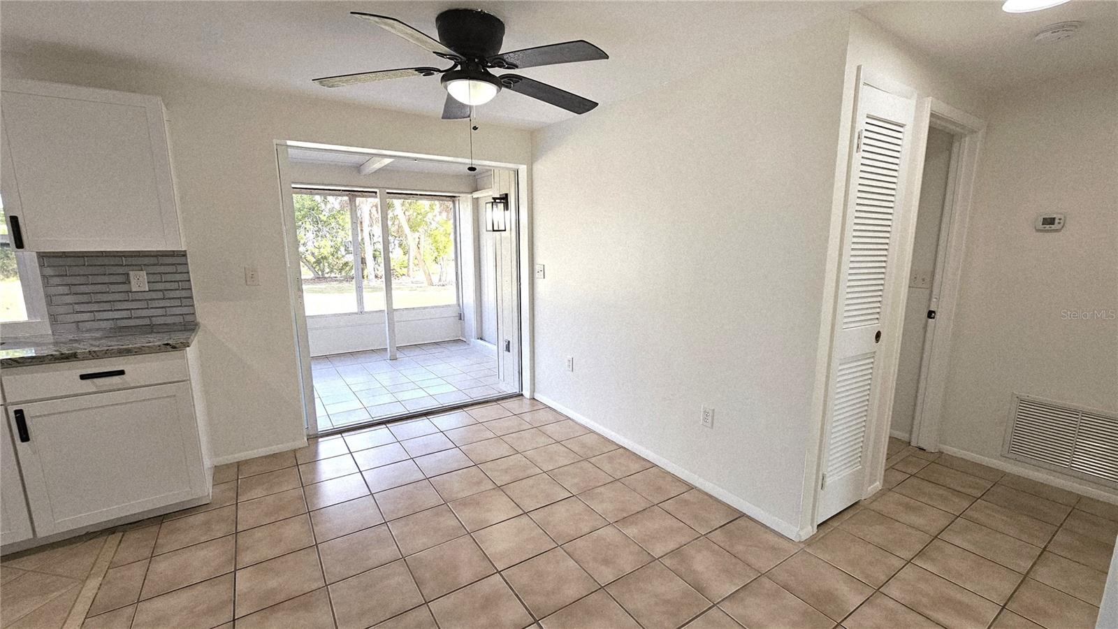 284 ROTONDA BLVD W, ROTONDA WEST, FL, 33947