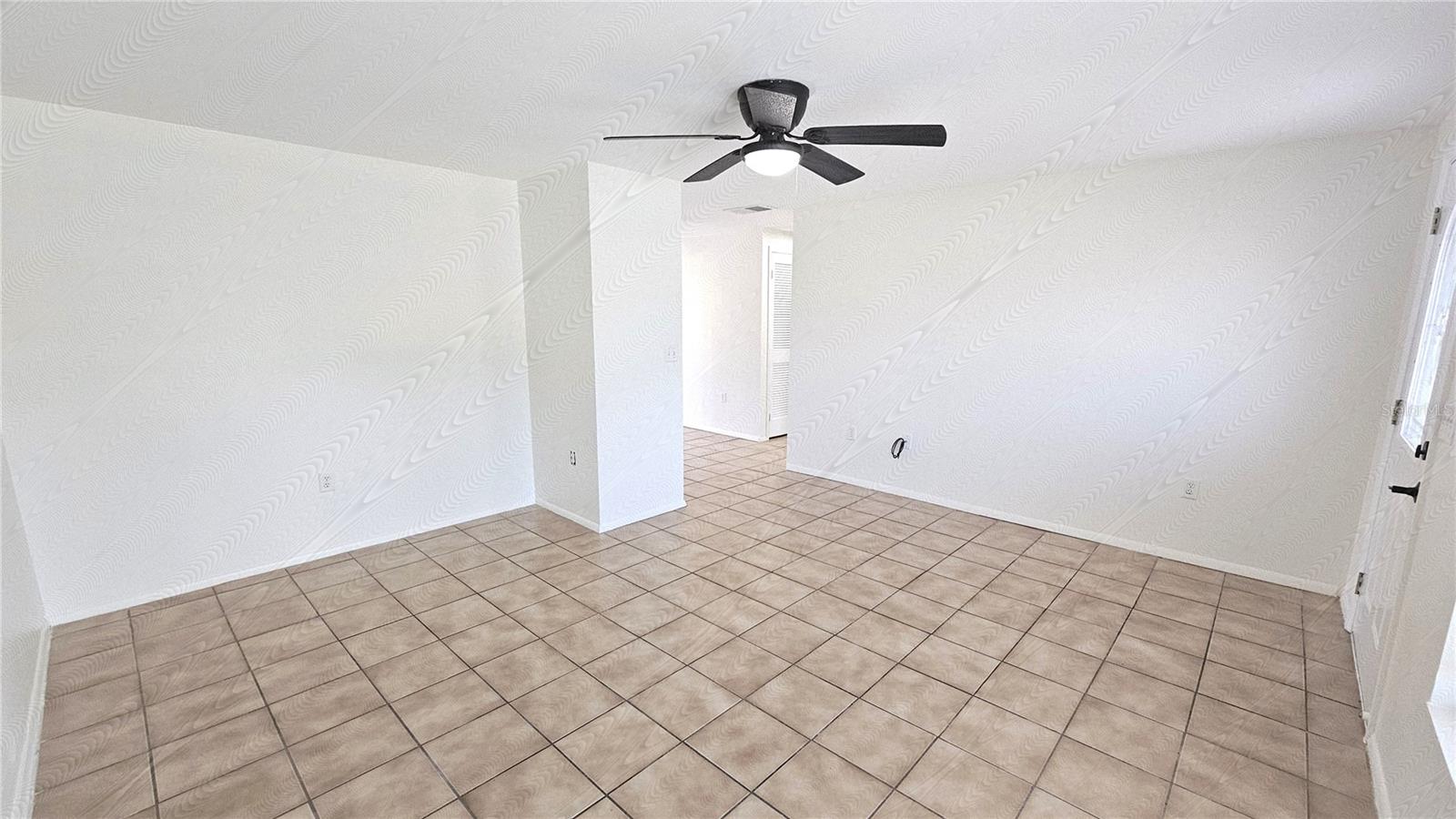 284 ROTONDA BLVD W, ROTONDA WEST, FL, 33947