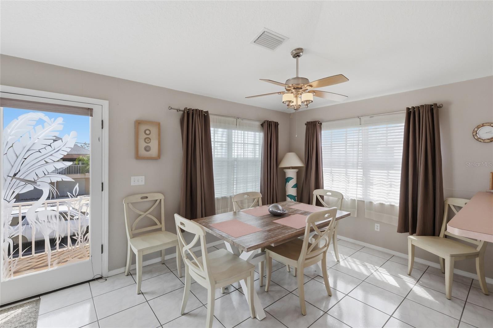 2806 GULF DR, HOLMES BEACH, FL, 34217