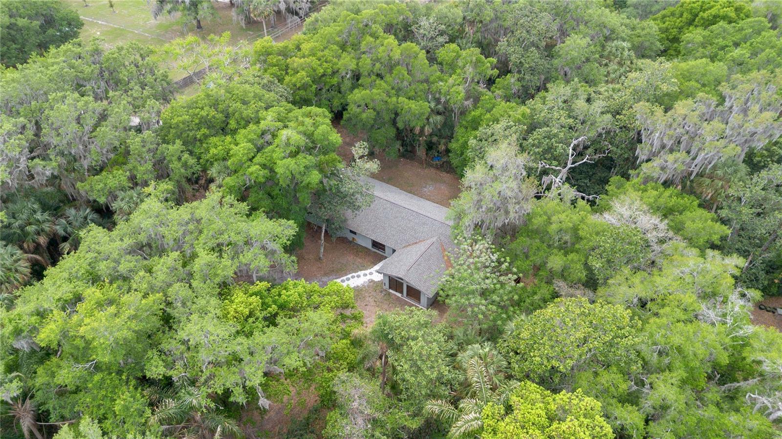 599 LAKE GENEVA RD, GENEVA, FL, 32732