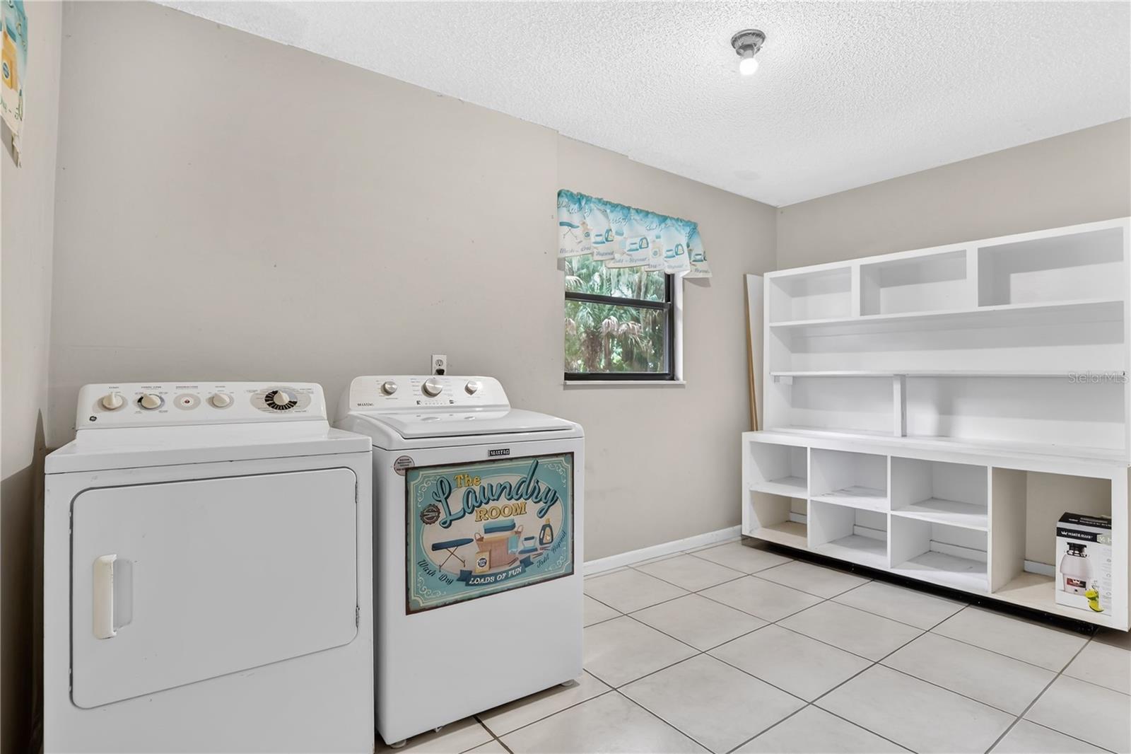 599 LAKE GENEVA RD, GENEVA, FL, 32732