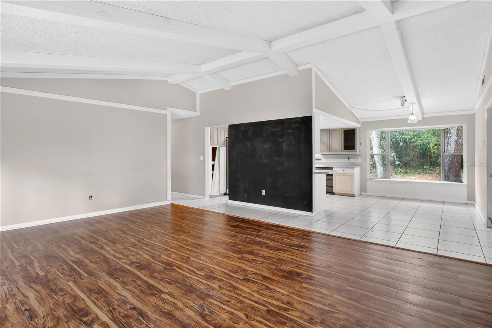 599 LAKE GENEVA RD, GENEVA, FL, 32732