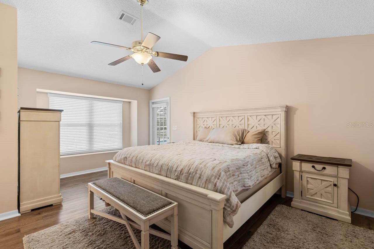 327 CALOOSA WOODS LN, SUN CITY CENTER, FL, 33573