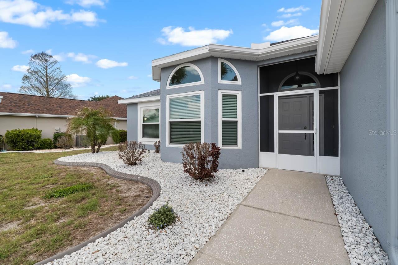 327 CALOOSA WOODS LN, SUN CITY CENTER, FL, 33573