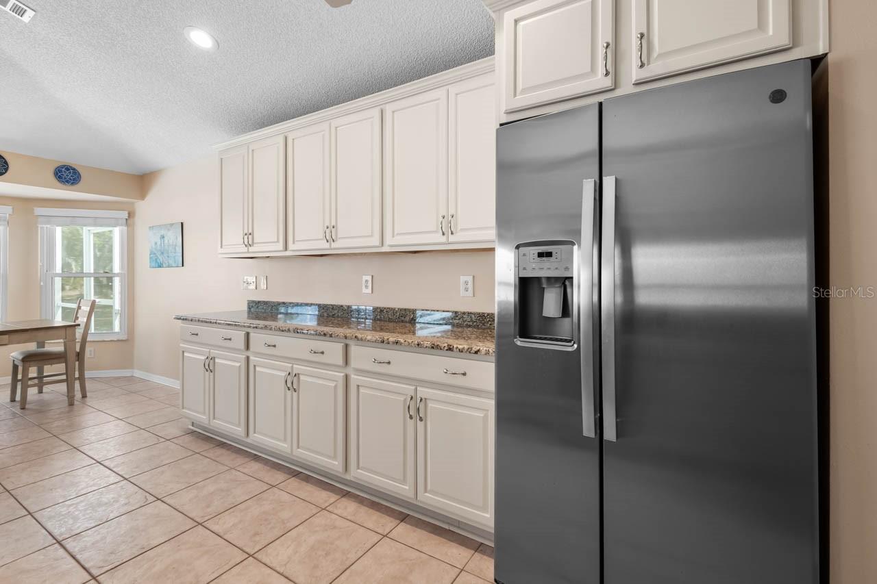 327 CALOOSA WOODS LN, SUN CITY CENTER, FL, 33573