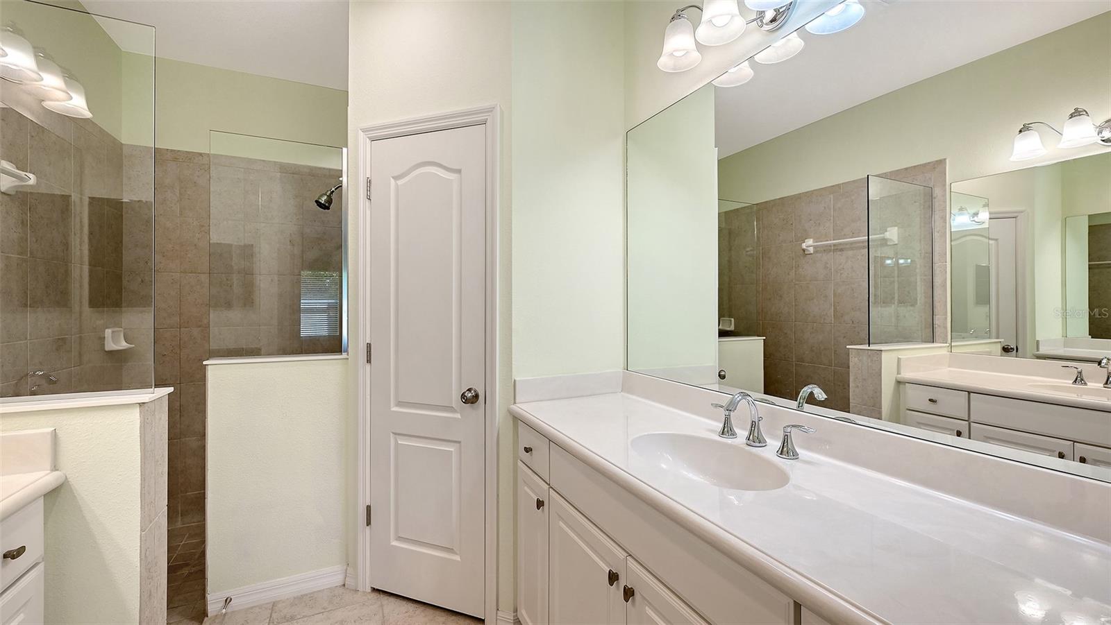4894 MAYMONT PARK CIR, BRADENTON, FL, 34203
