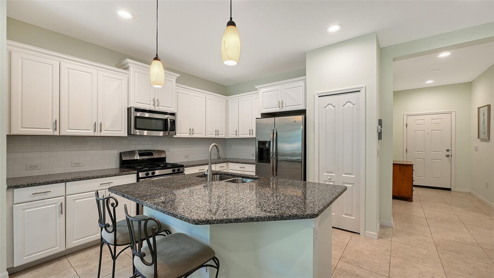 4894 MAYMONT PARK CIR, BRADENTON, FL, 34203