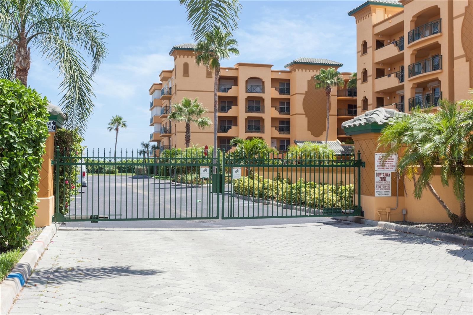 8472 RIDGEWOOD AVE #201, CAPE CANAVERAL, FL, 32920