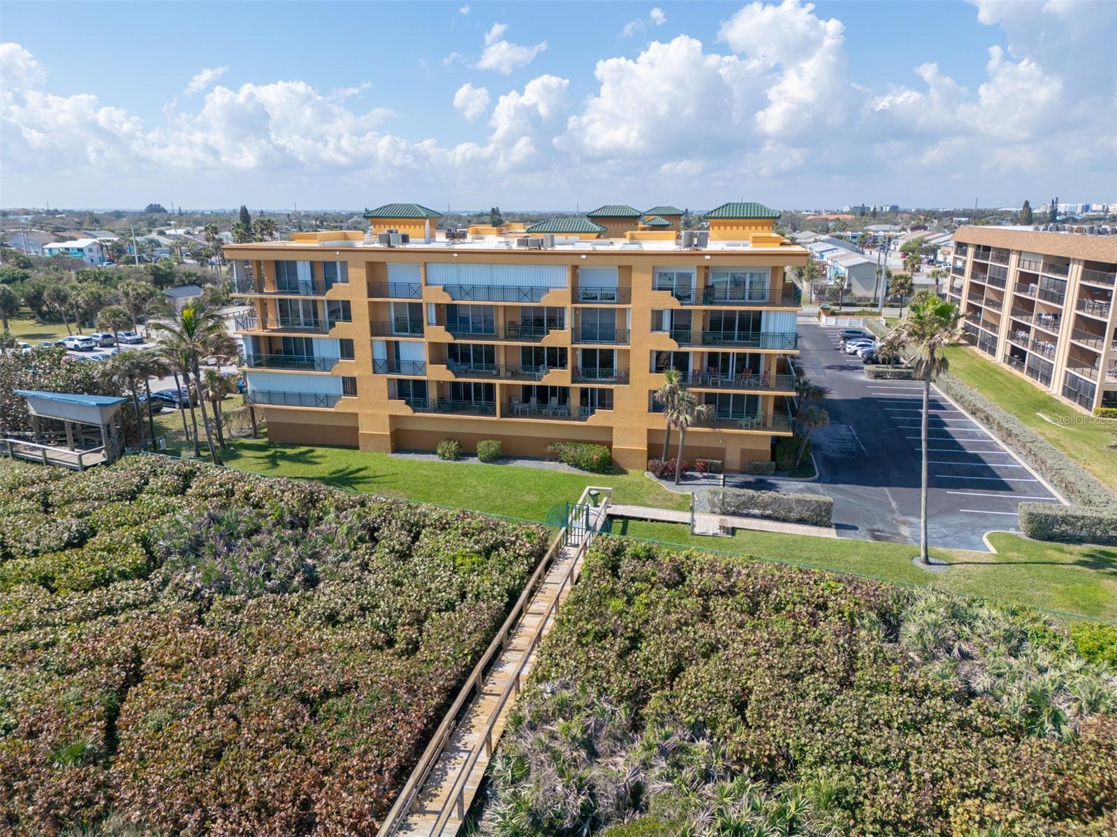 8472 RIDGEWOOD AVE #201, CAPE CANAVERAL, FL, 32920