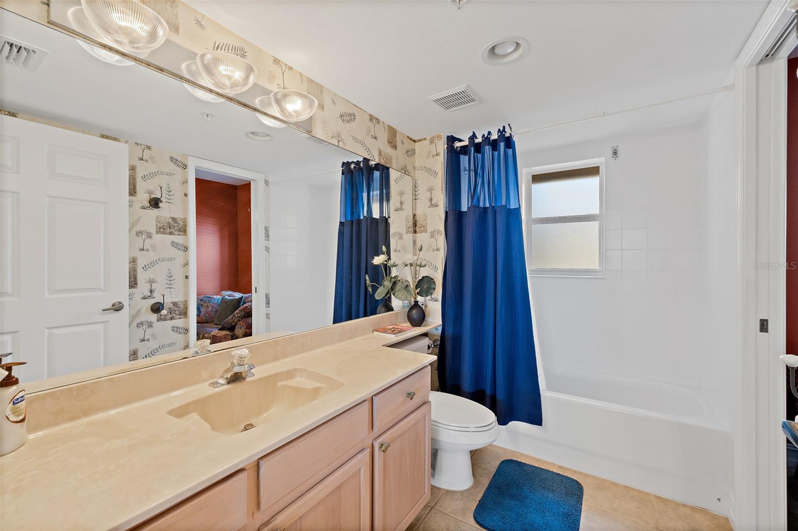 8472 RIDGEWOOD AVE #201, CAPE CANAVERAL, FL, 32920