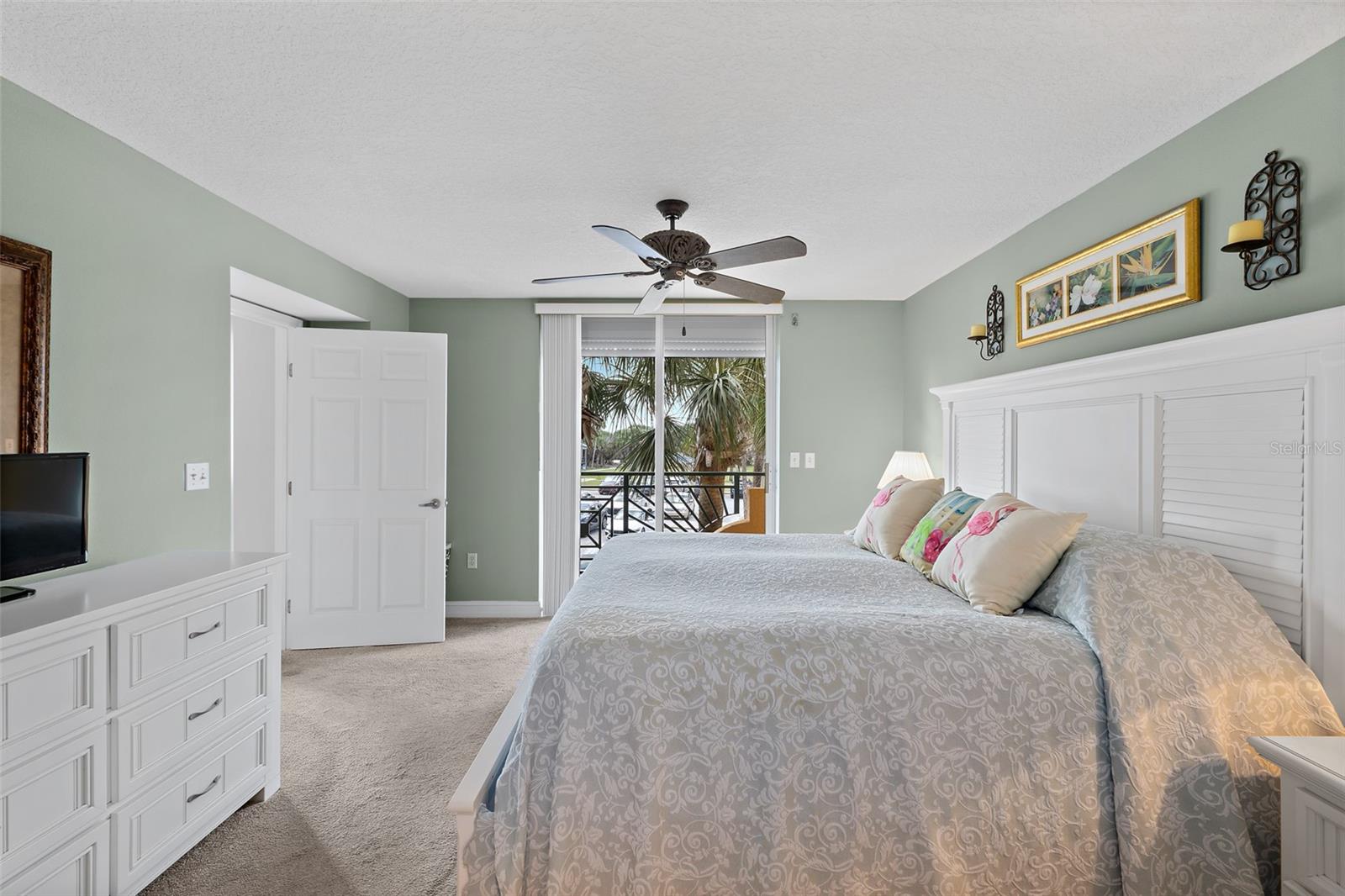 8472 RIDGEWOOD AVE #201, CAPE CANAVERAL, FL, 32920
