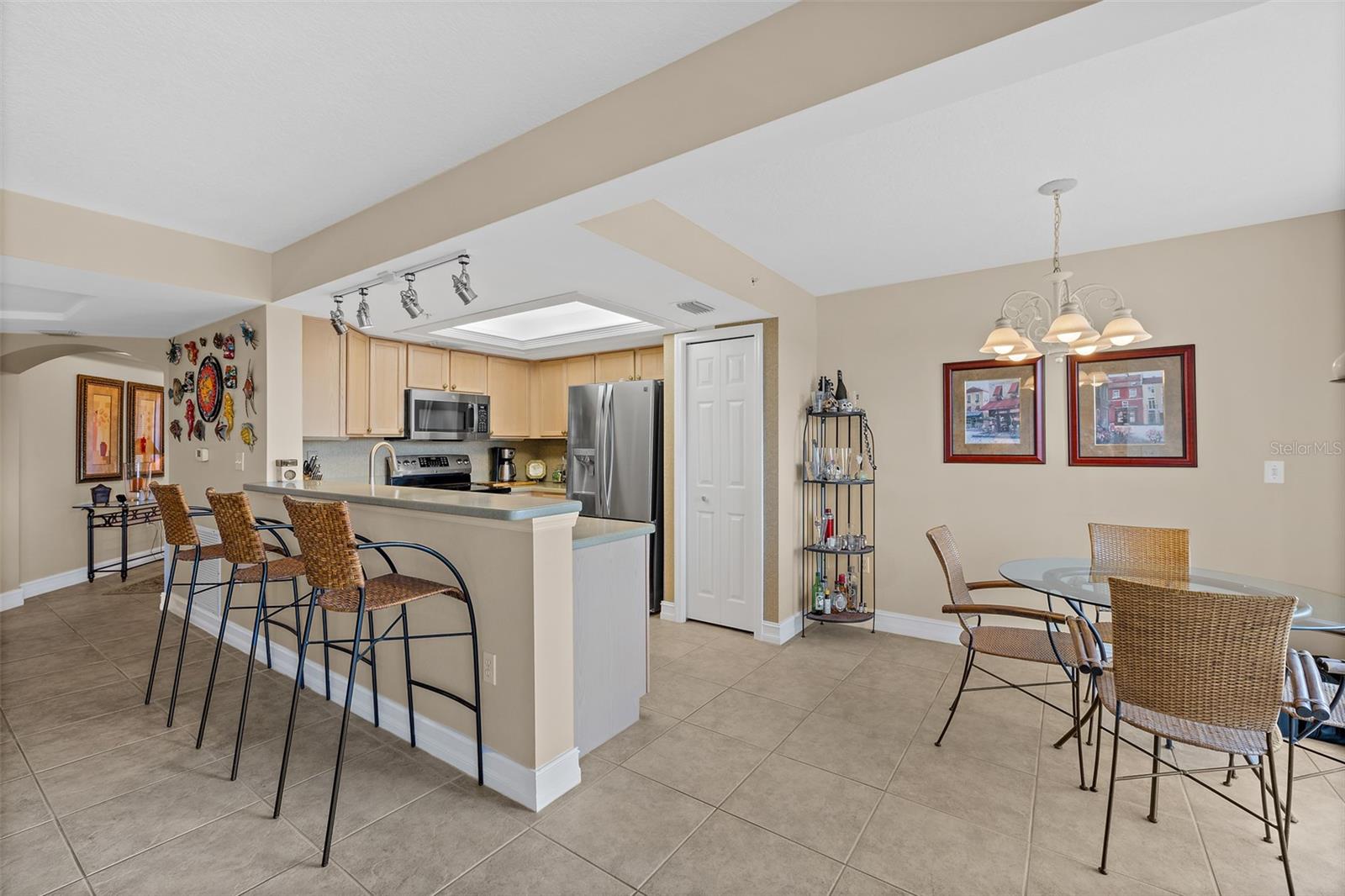 8472 RIDGEWOOD AVE #201, CAPE CANAVERAL, FL, 32920