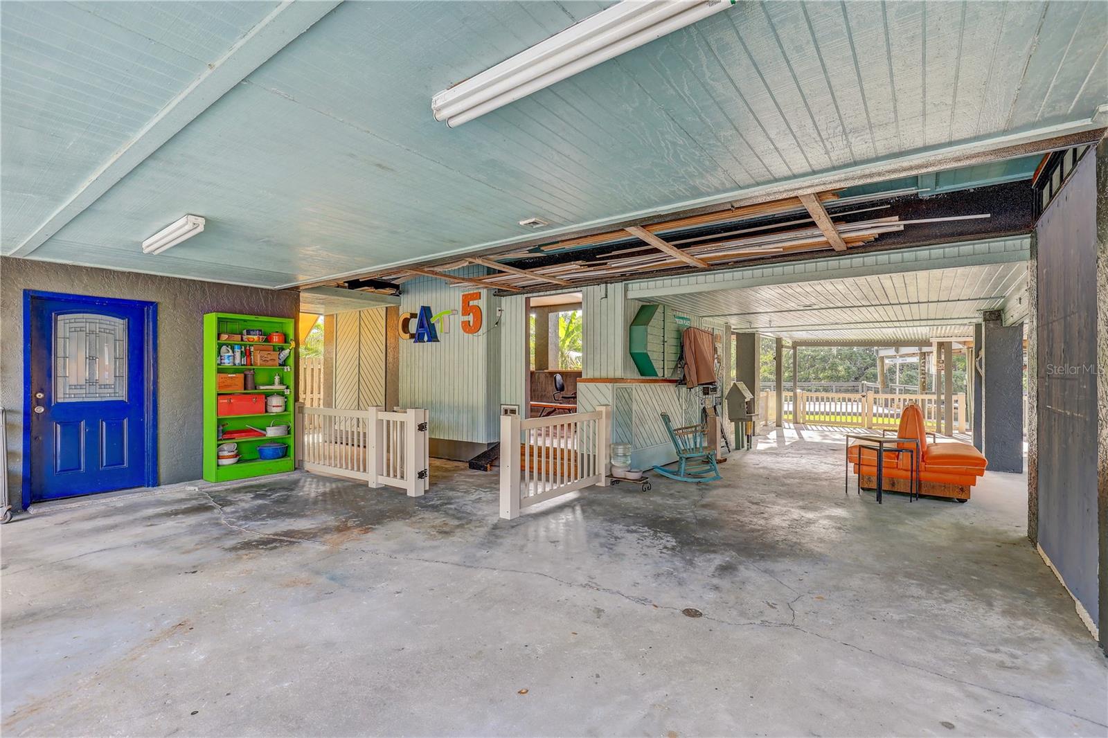 7500 N OLA AVE, TAMPA, FL, 33604