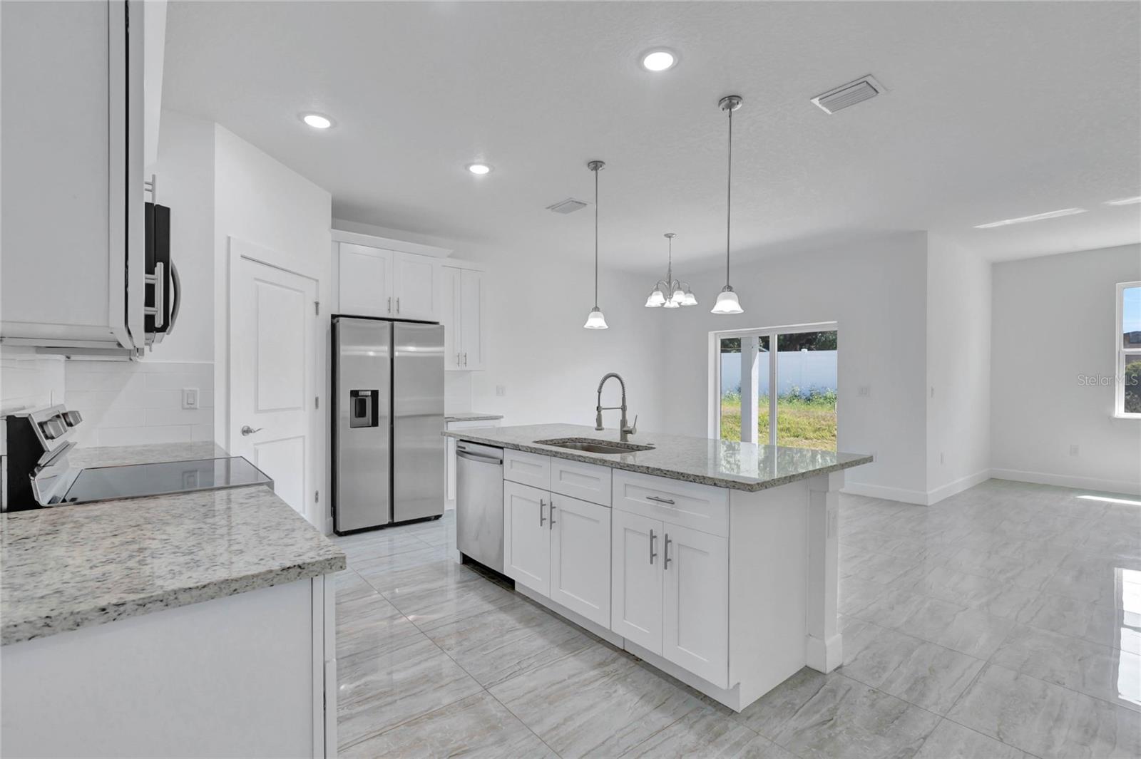 113 W REDDING ST, DAVENPORT, FL, 33837