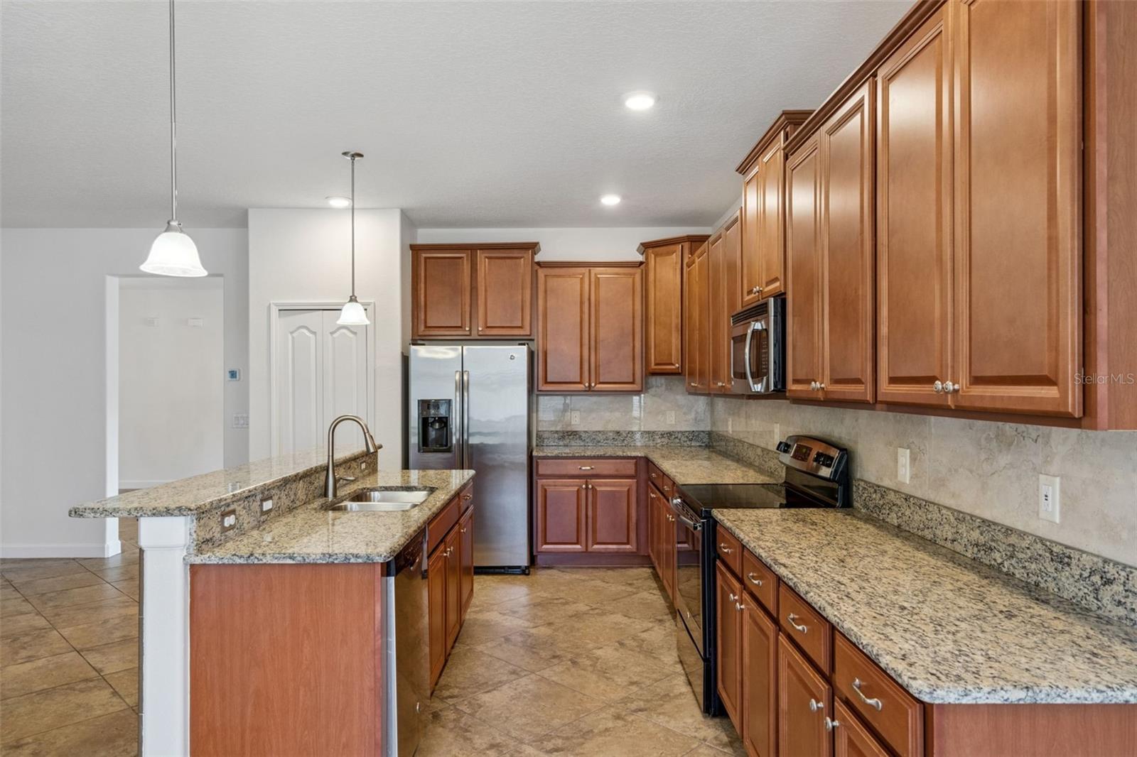3859 SANIBEL ST, CLERMONT, FL, 34711