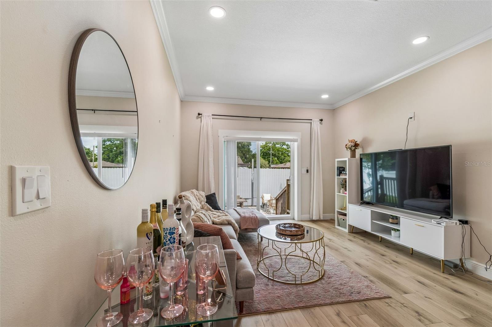 1901 W CLUSTER AVE, TAMPA, FL, 33604