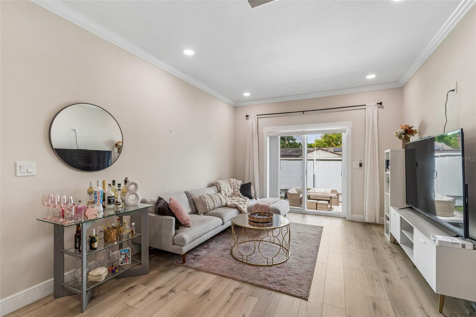 1901 W CLUSTER AVE, TAMPA, FL, 33604