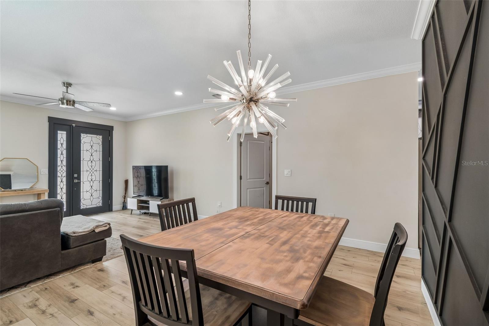 1901 W CLUSTER AVE, TAMPA, FL, 33604