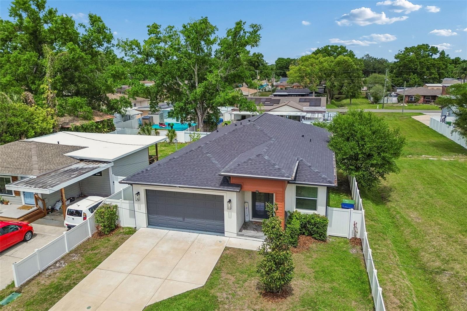 1901 W CLUSTER AVE, TAMPA, FL, 33604