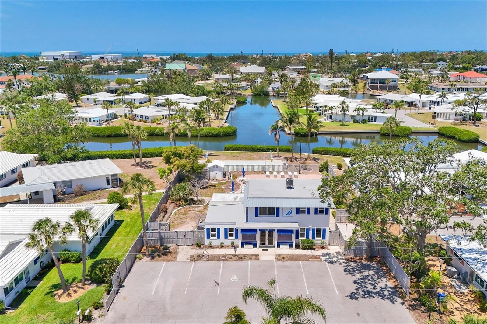 215 FAIR WINDS DR #215, NOKOMIS, FL, 34275