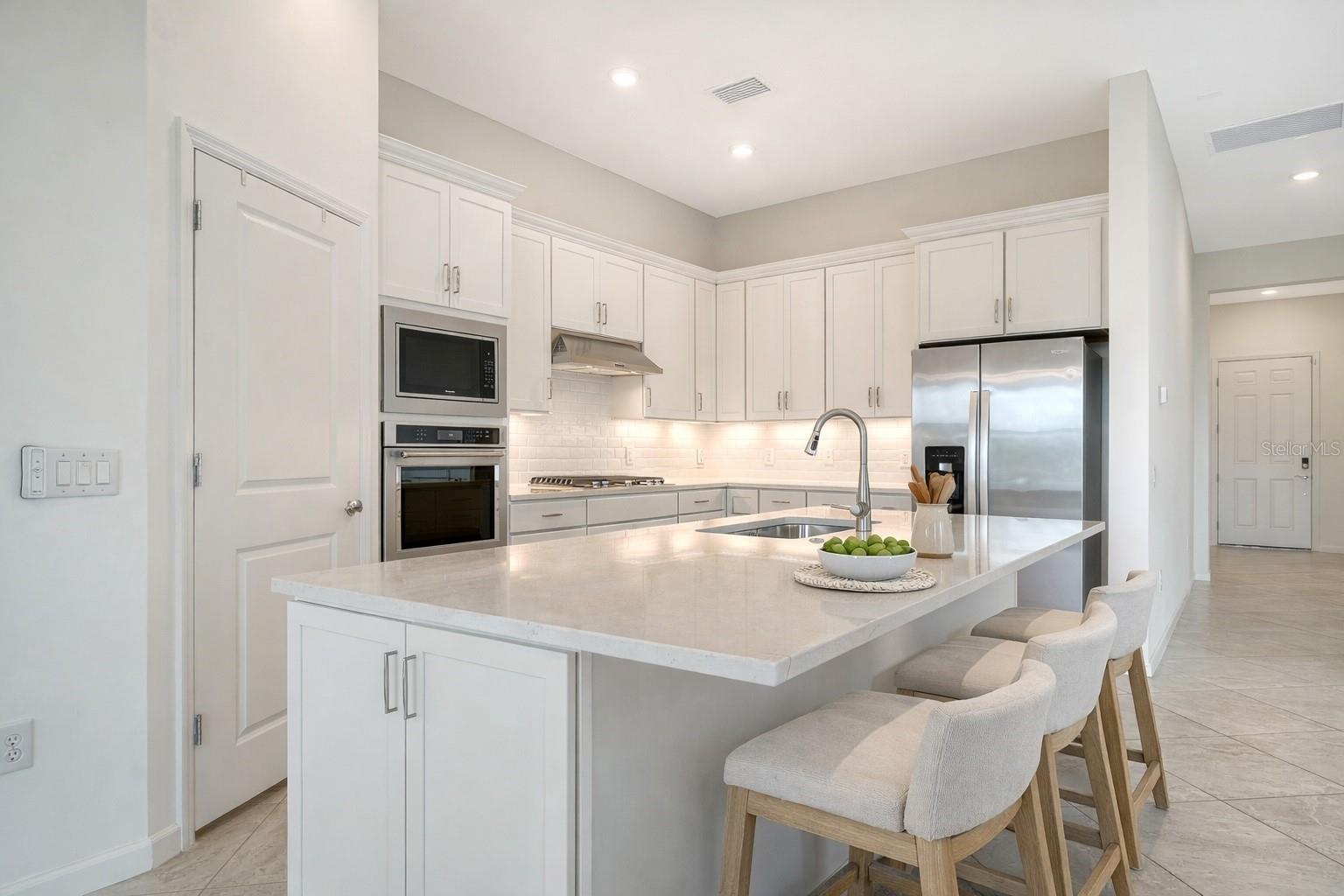 14704 GOLDEN GRASS TER, NOKOMIS, FL, 34275
