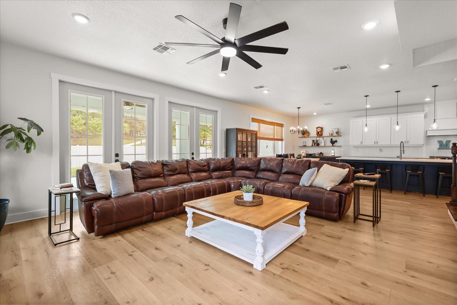 21709 HIDDEN CREEK LN, MOUNT DORA, FL, 32757