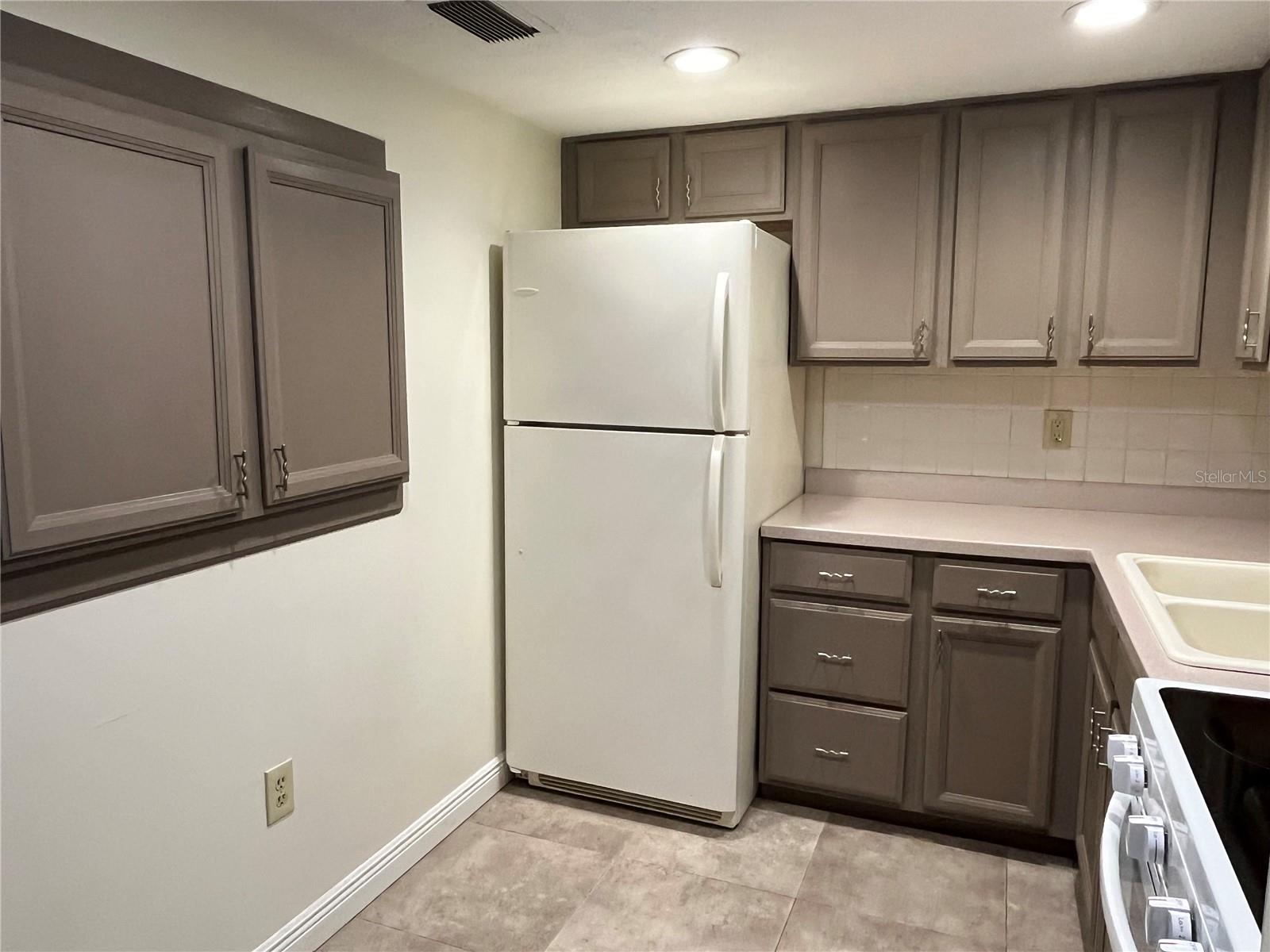 870 VIRGINIA ST #111, DUNEDIN, FL, 34698