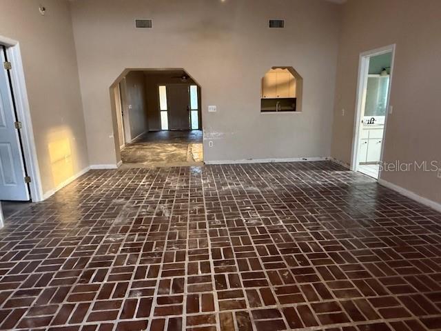 701 MADISON ST, TAVARES, FL, 32778