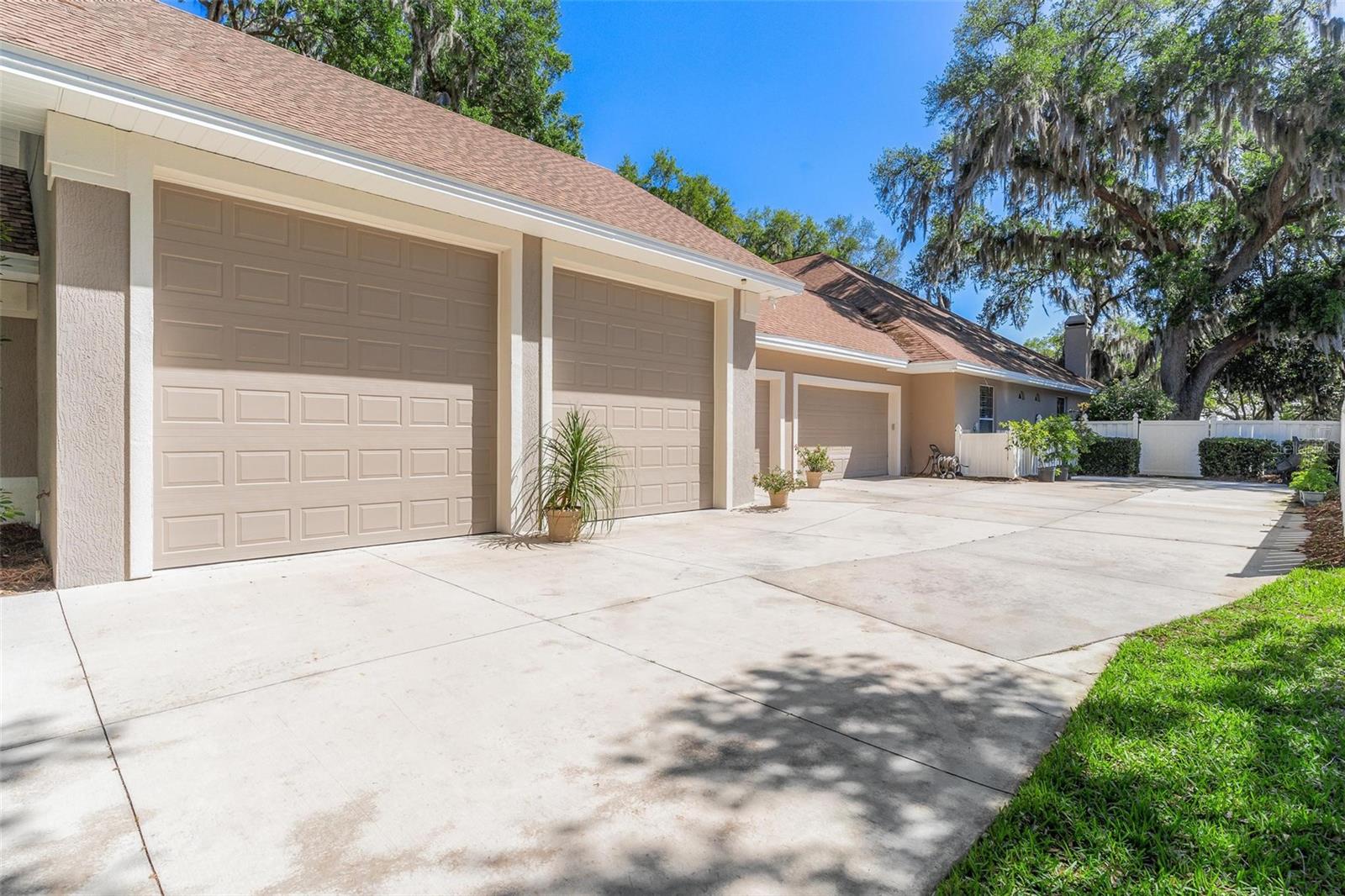 926 HAWK LNDG, FRUITLAND PARK, FL, 34731