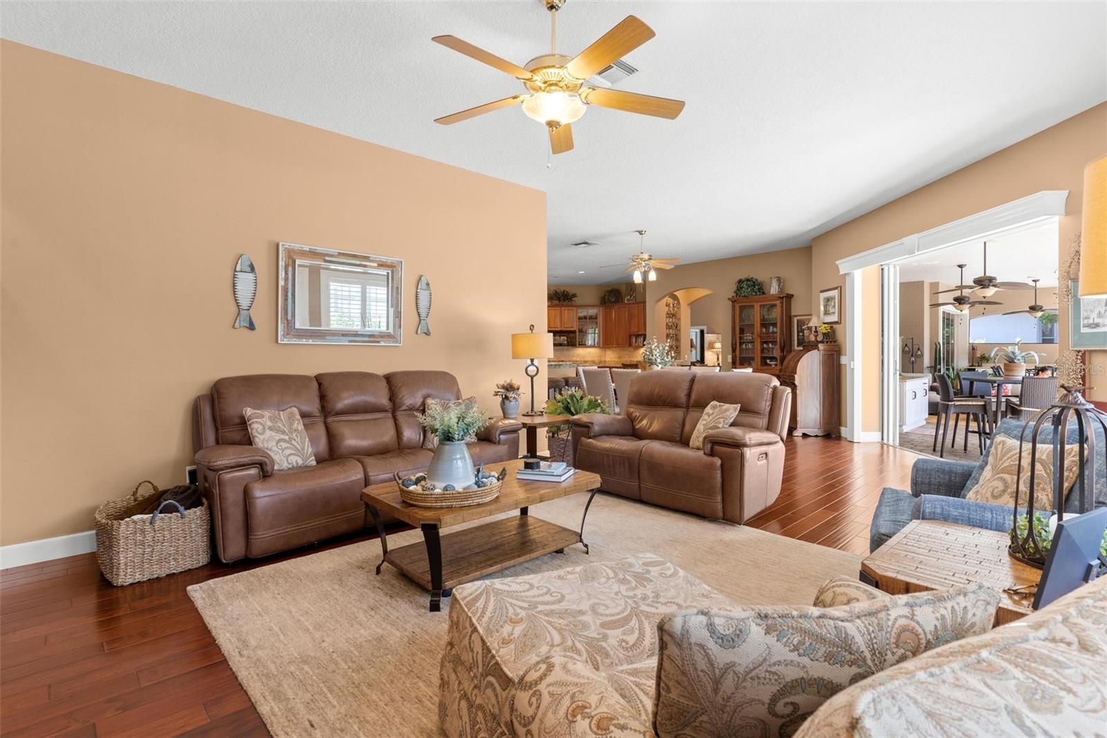 926 HAWK LNDG, FRUITLAND PARK, FL, 34731