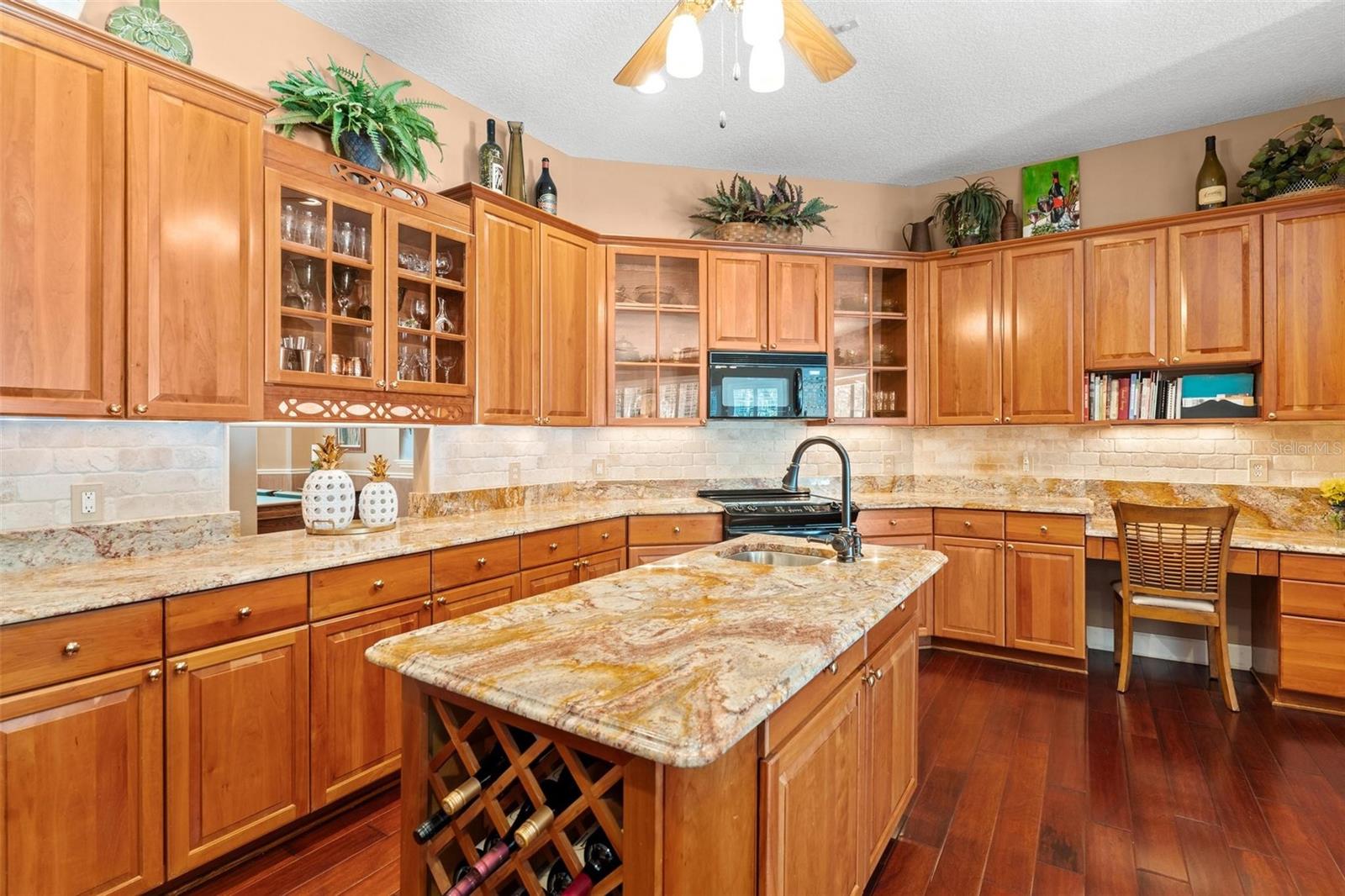 926 HAWK LNDG, FRUITLAND PARK, FL, 34731