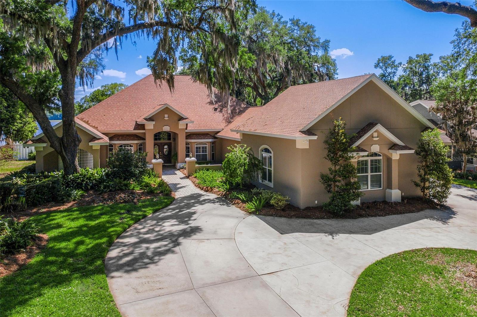 926 HAWK LNDG, FRUITLAND PARK, FL, 34731