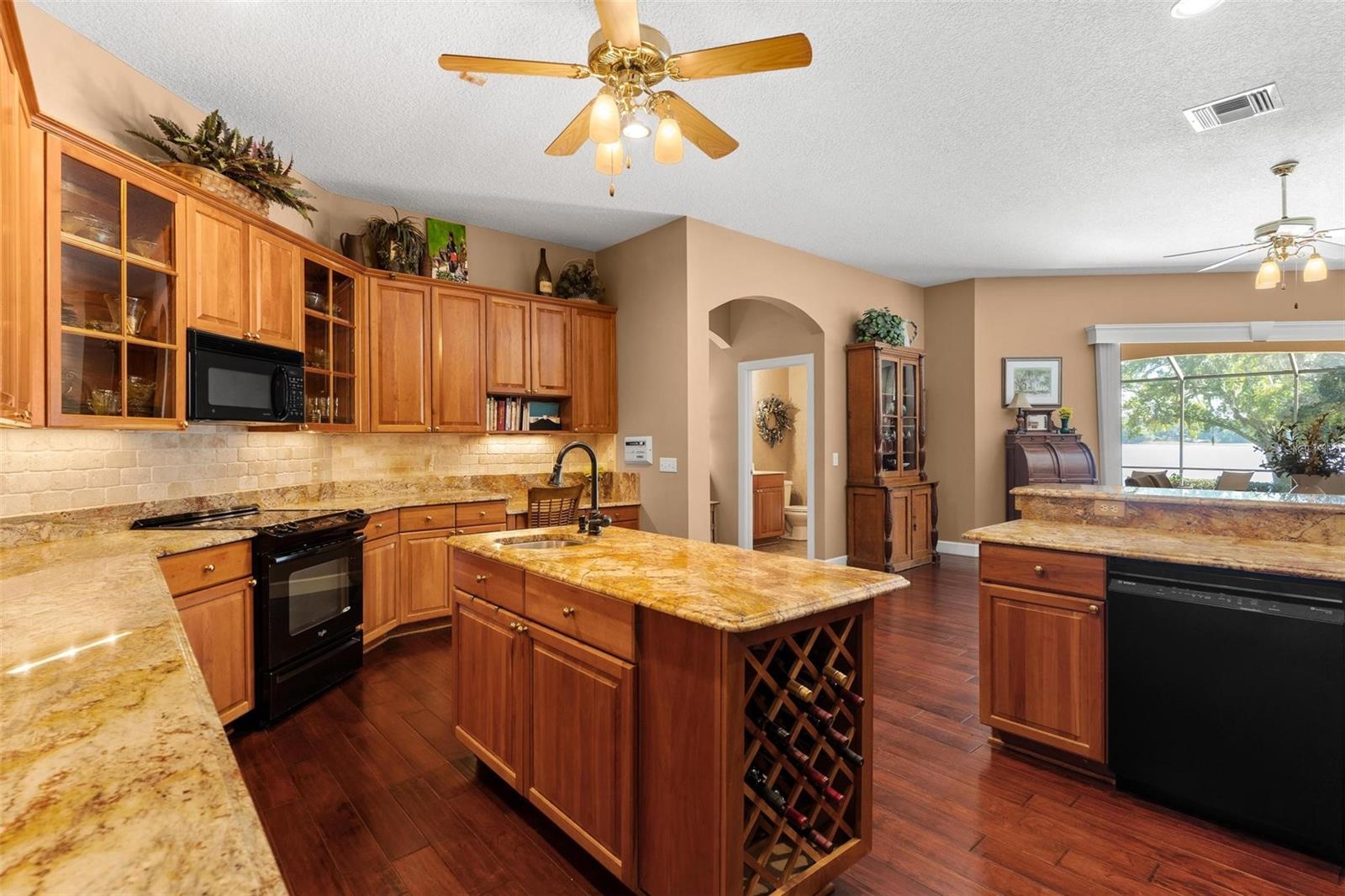 926 HAWK LNDG, FRUITLAND PARK, FL, 34731