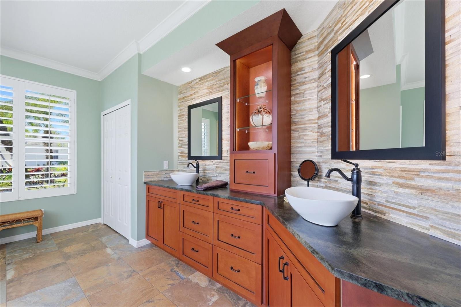 8045 WATERVIEW BLVD, LAKEWOOD RANCH, FL, 34202