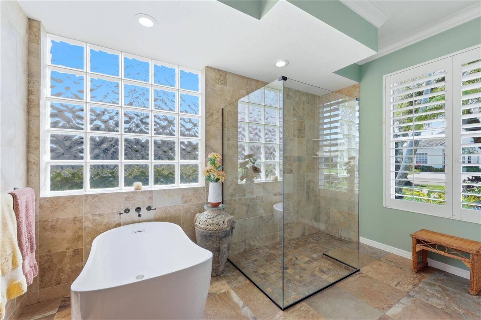 8045 WATERVIEW BLVD, LAKEWOOD RANCH, FL, 34202