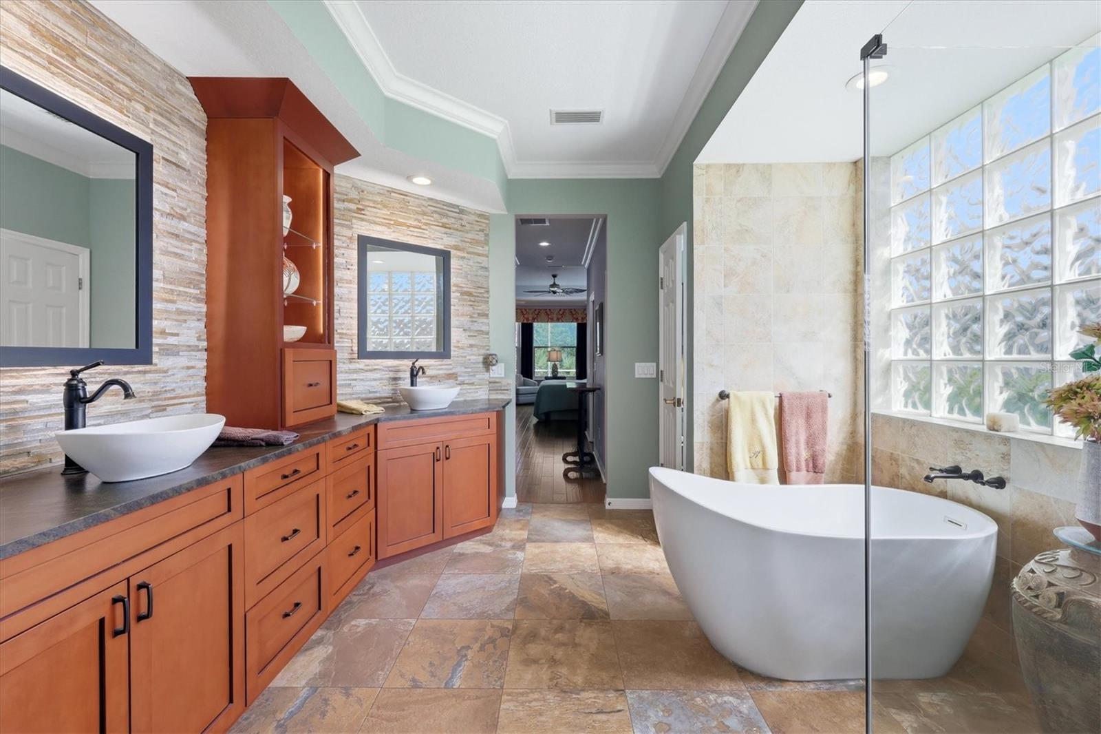 8045 WATERVIEW BLVD, LAKEWOOD RANCH, FL, 34202