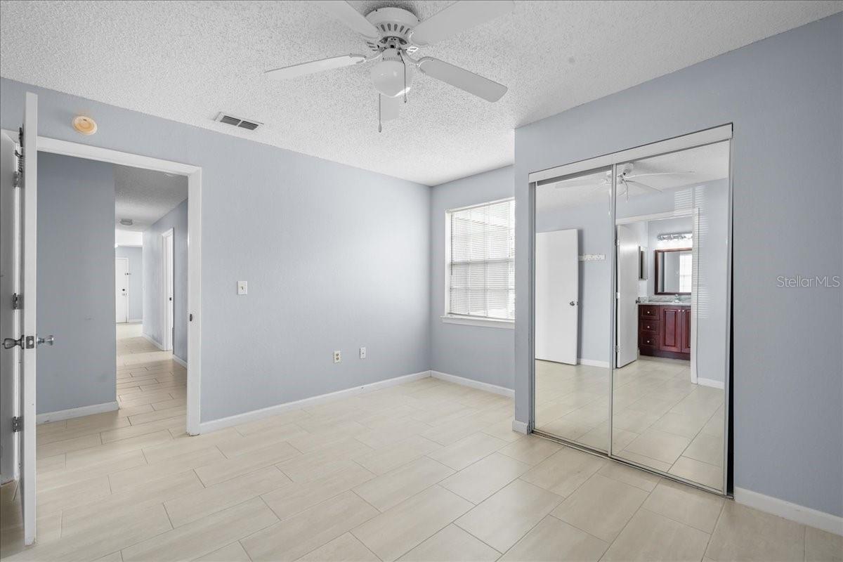3705 SW 27TH ST #611, GAINESVILLE, FL, 32608