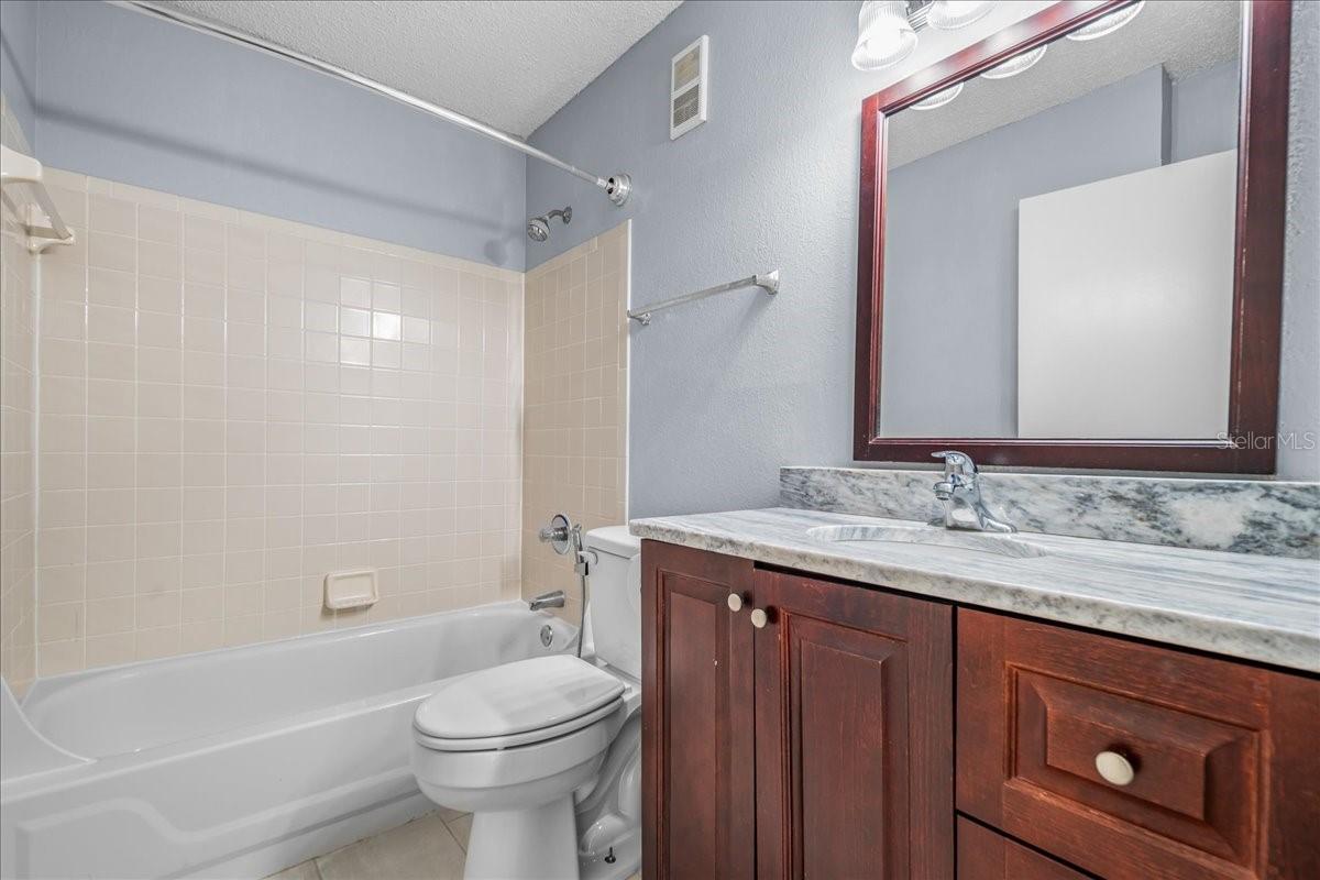 3705 SW 27TH ST #611, GAINESVILLE, FL, 32608