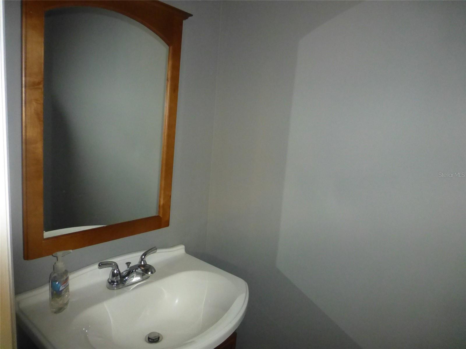 3203 W TACON ST #B, TAMPA, FL, 33629