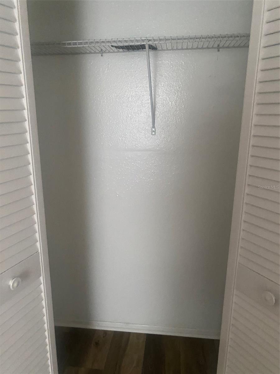 7508 PRESLEY PL #100, TAMPA, FL, 33617